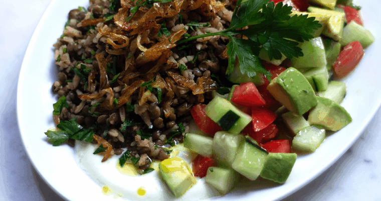 MUJADARA ALTO EN PROTEINA, arroz con lentejas y especias